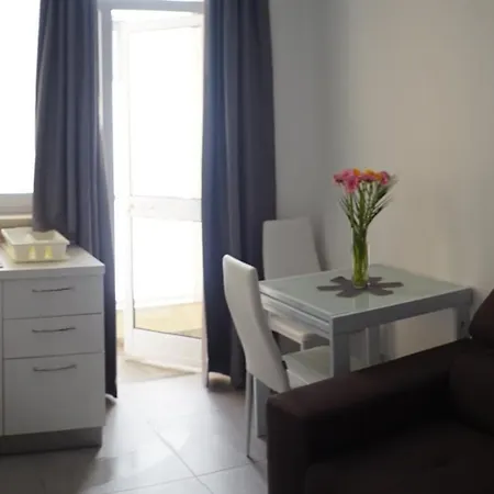 شقة Wonderful With Shared Jacuzzi And Panorama Rooftop Gzira