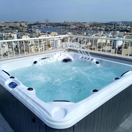 Wonderful With Shared Jacuzzi And Panorama Rooftop アパート *