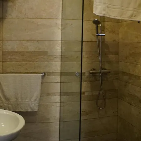 Wonderful With Shared Jacuzzi And Panorama Rooftop *