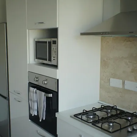 Wonderful With Shared Jacuzzi And Panorama Rooftop Apartment Gzira