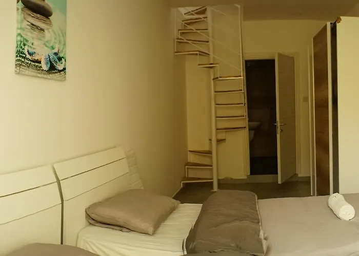 Wonderful With Shared Jacuzzi And Panorama Rooftop *