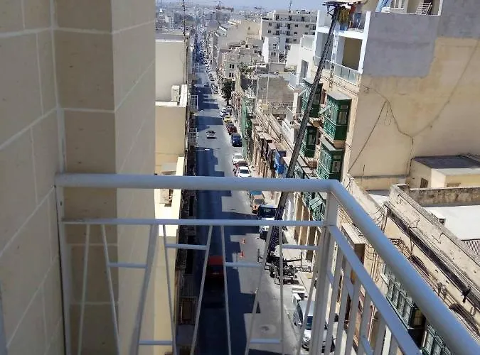 Wonderful With Shared Jacuzzi And Panorama Rooftop Gzira